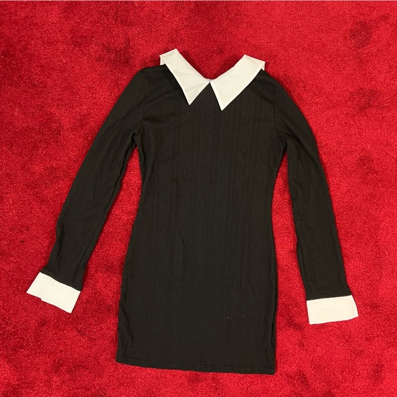 Wednesday Adam’s Dress, never worn - Picture 2 of 4